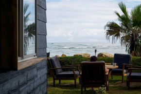 Norm's Place + Waterfront House + Beachfront
